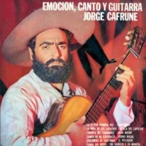 Emoción, canto y guitarra