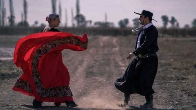 Folklore en San Juan: identidad cuyana que emociona